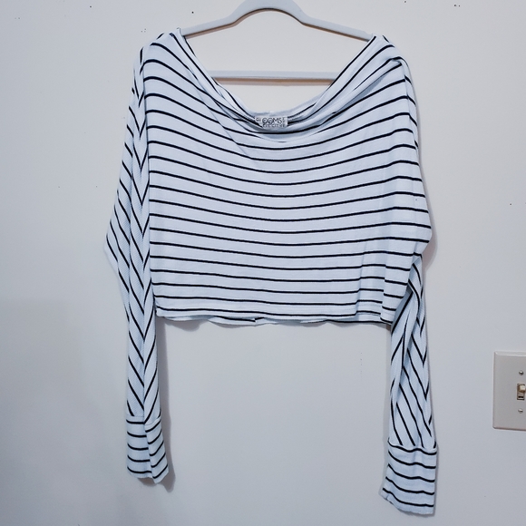 White & Navy Striped Off Shoulder Top Medium - Picture 4 of 4